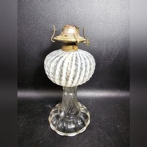 Fenton Clear and White Swirl Glass Lamp,‎ As Is